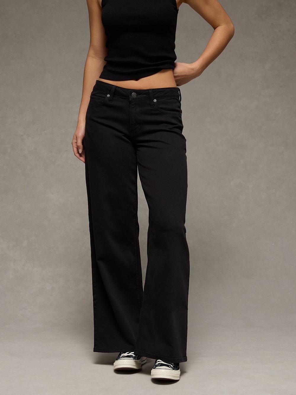 American Eagle Ultra Wide Leg low rise Jean black 8